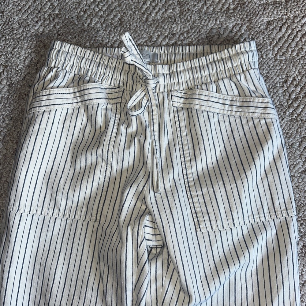 LOFT Womens Joggers Pants Size XS Cotton Blend Drawstring Cream 26" Inseam EUC - Picture 3 of 5